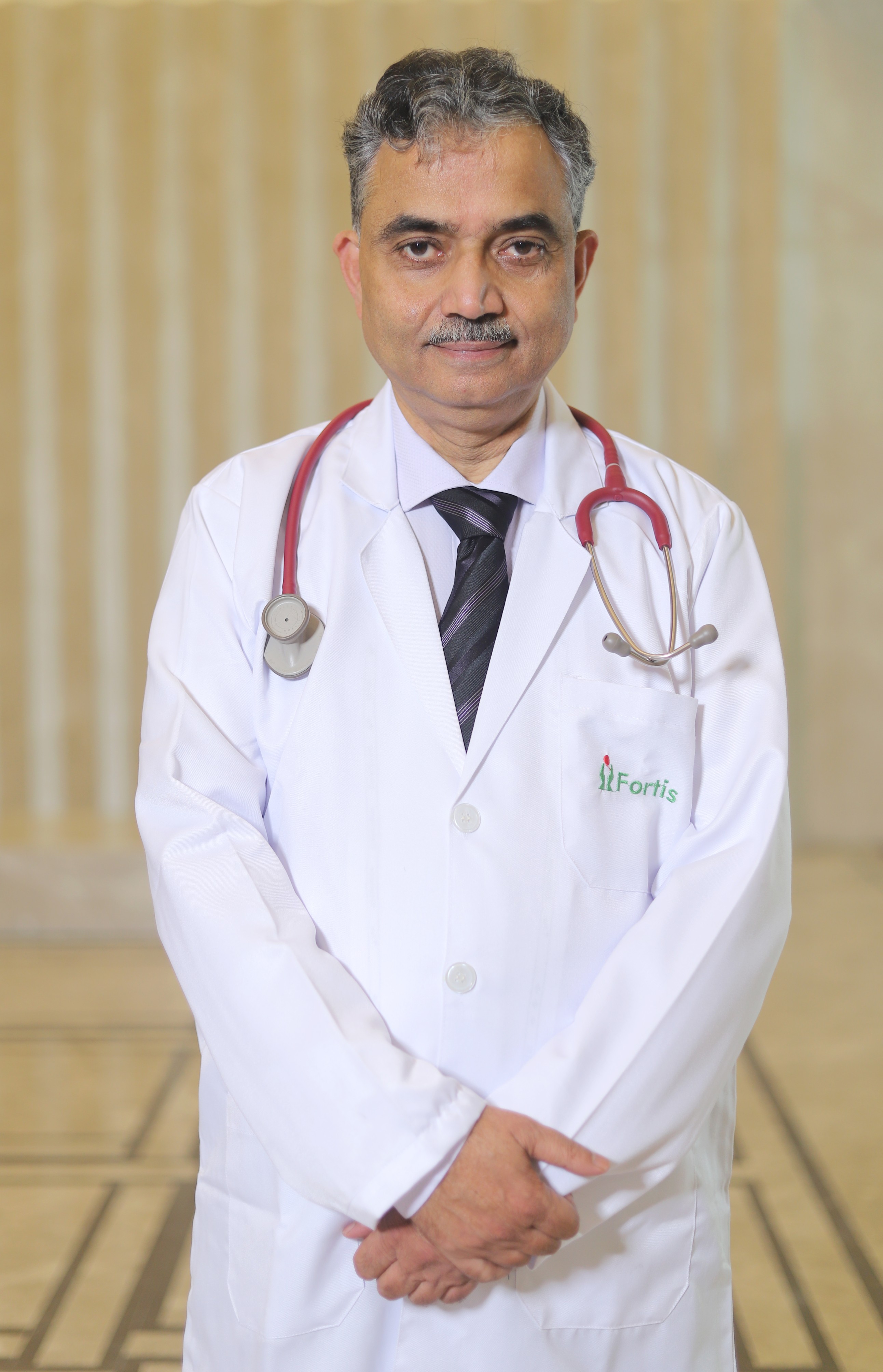 Dr. Dinesh Kumar Internal Medicine | General Physician Fortis Hospital – Greater Noida